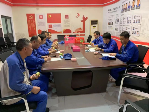 月光戰(zhàn)“疫”筆記∣心在一起 無懼風雨 抗擊疫情 有我有你——安彩光伏新材料抗擊疫情紀實