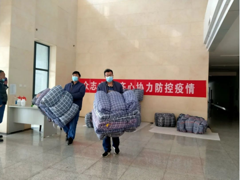 月光戰(zhàn)“疫”筆記∣心在一起 無懼風雨 抗擊疫情 有我有你——安彩光伏新材料抗擊疫情紀實